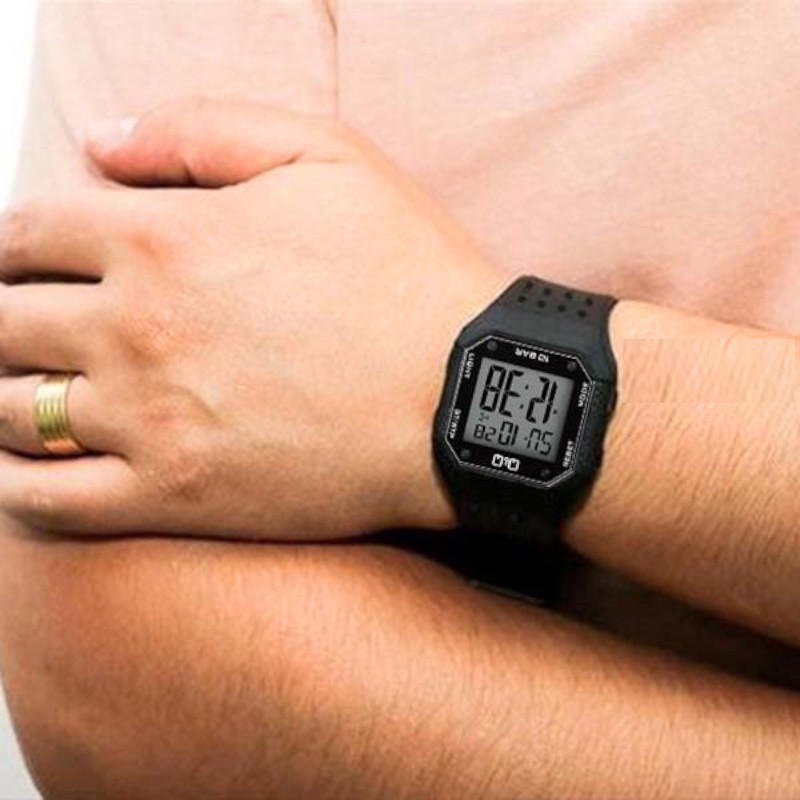 Мужские часы Q&Q M158J001Y