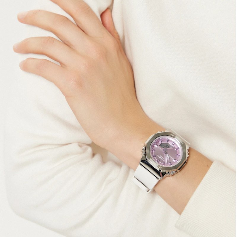 Naiste käekell Casio G-shock Analog-Digital Women GM-S2110-7A6ER