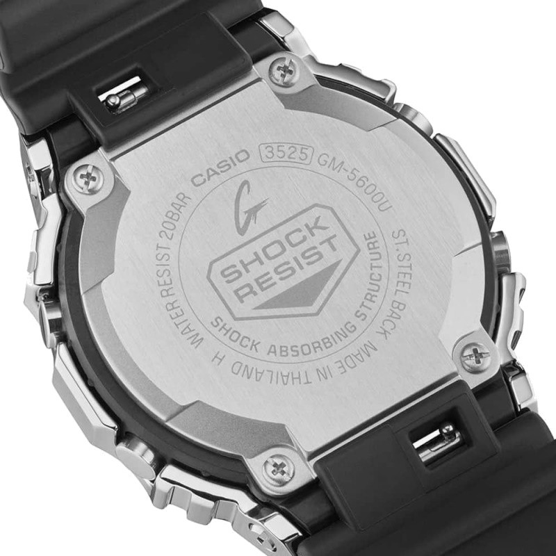 Мужские часы Casio G-Shock GM-5600M-1ER