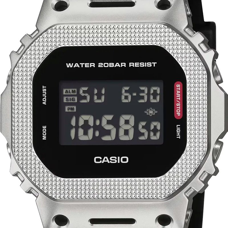 Мужские часы Casio G-Shock GM-5600M-1ER