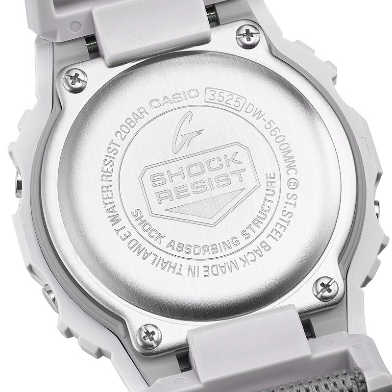 Meeste käekell Casio G-Shock DW-5600MNC-7A8ER