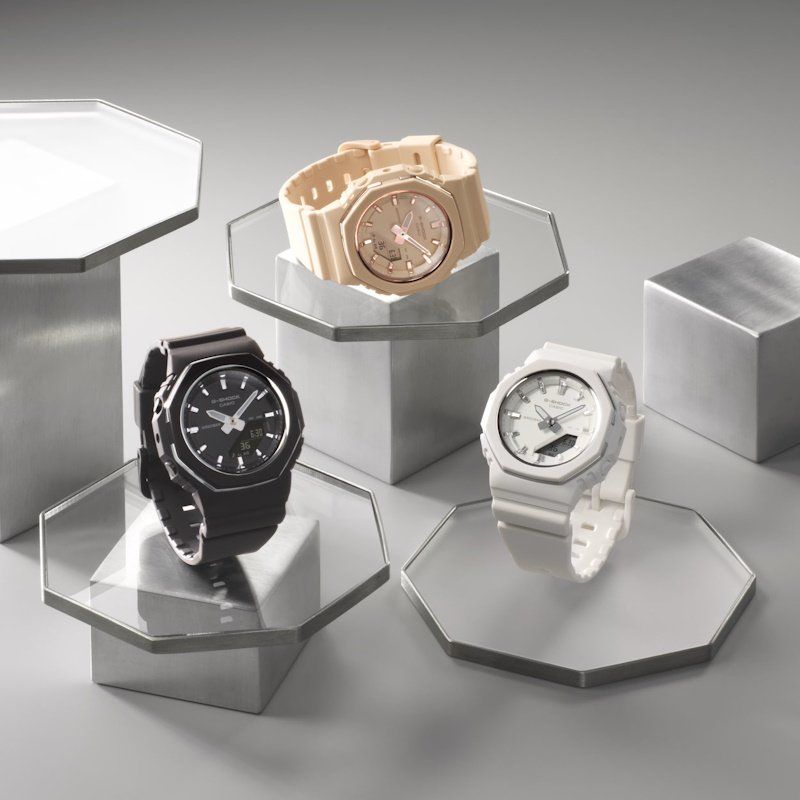 Naiste käekell Casio G-shock Analog-Digital Women GMA-P2110-7AER