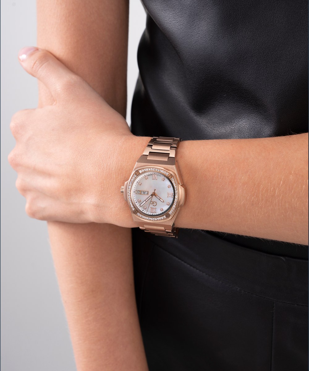 Naiste käekell Guess Y98002L1MF